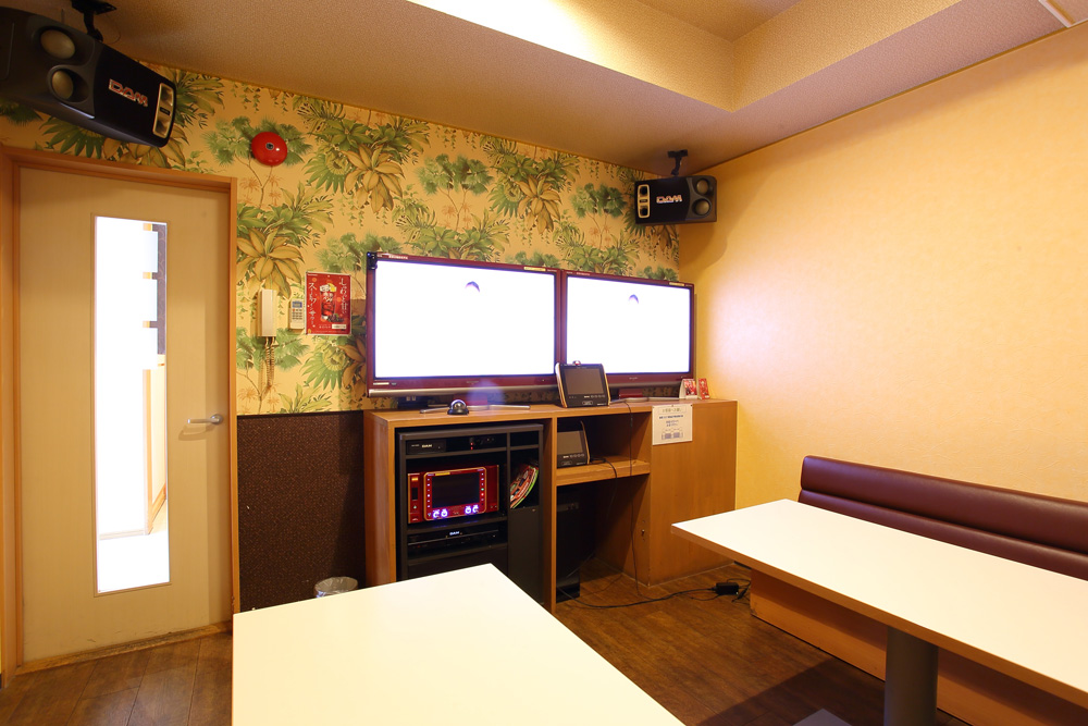 設備・サービス 4